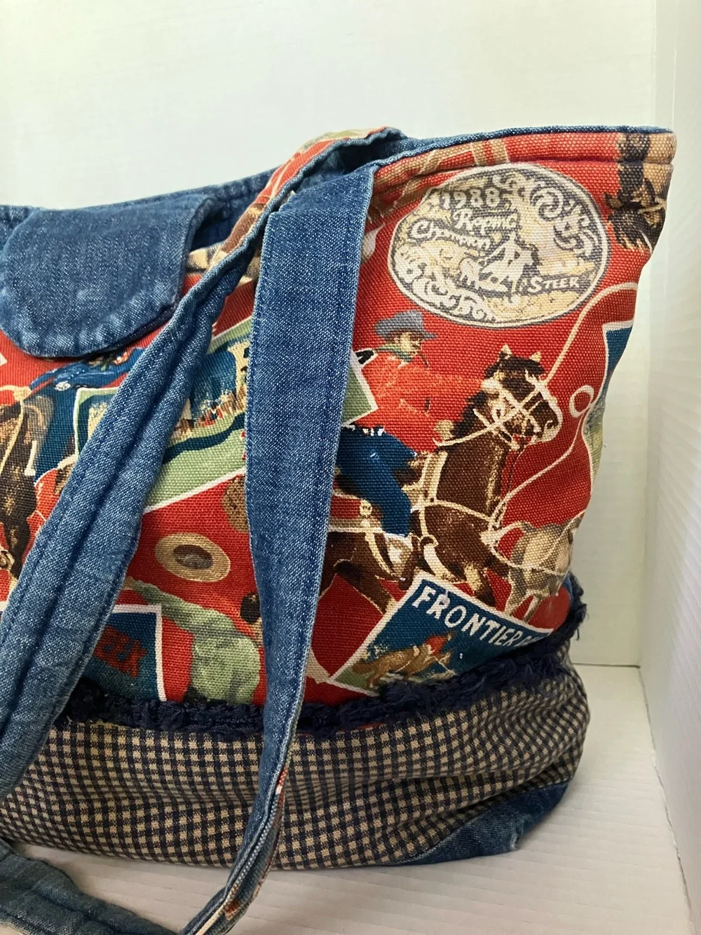 The Neat Vtg Western‎ Print Red Fabric Tote Bag with Denim Trim 17x13” Wyoming